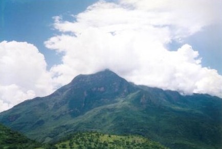 El Yucucasa, una de las montañas de la Mixteca